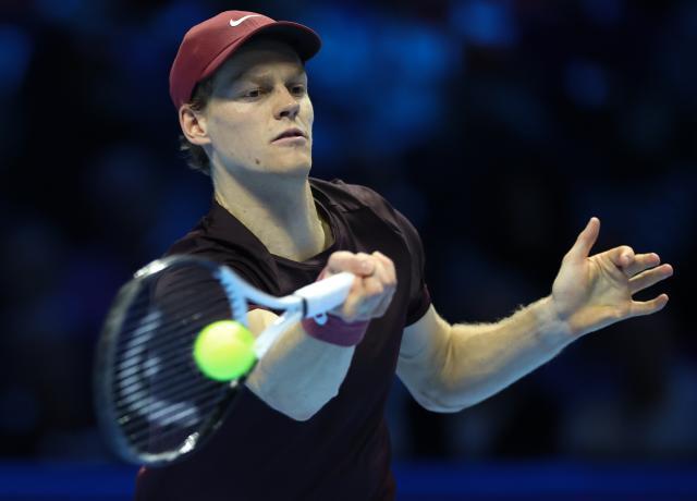 1768529925010096203.jpg (体育)(14)网球——ATP年终总决赛:辛纳夺冠XxjpseC000159_20251117_PEPFN0A001.jpg